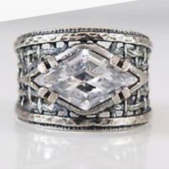 Silpada Jewelry - Ring Silpada Ring Oxidized Sterling Silver Weave & Marquis shaped CZ Ring